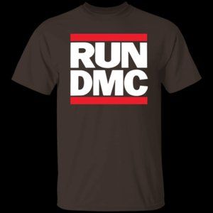 Gap Men’s Medium Run DMC Top